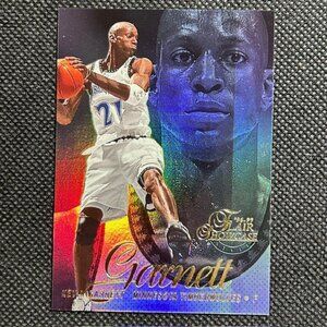 1996-97 Flair Showcase - Kevin Garnett #21 Row 2 Minnesota Timberwolves HOF